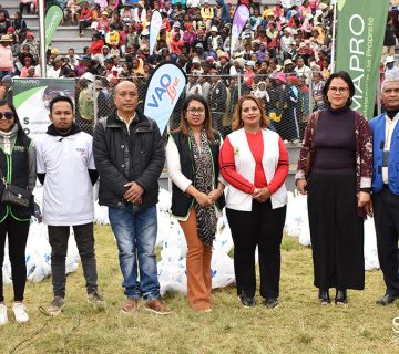 En partenariat avec la CUA pour le projet "SANDRATRA", SOMAPRO et SDOI se sont engagées dans cette action sociale en fournissant 3 840 lots de produits.